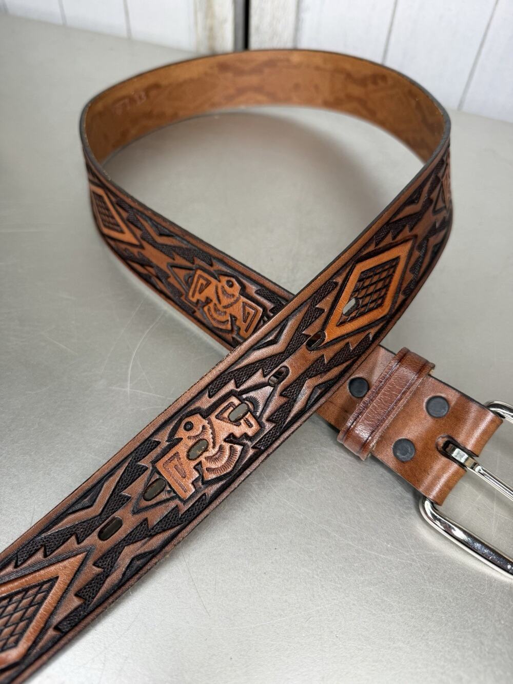 Vintage Chambers Leather Belt Phoenix Western Tooled Size 30 Made Mexico